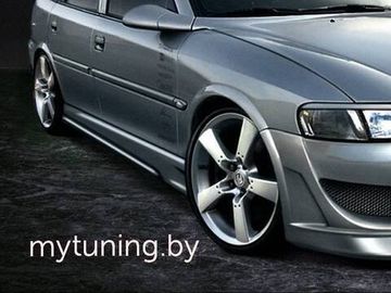 Накладки на пороги QUATRON для Opel Vectra B