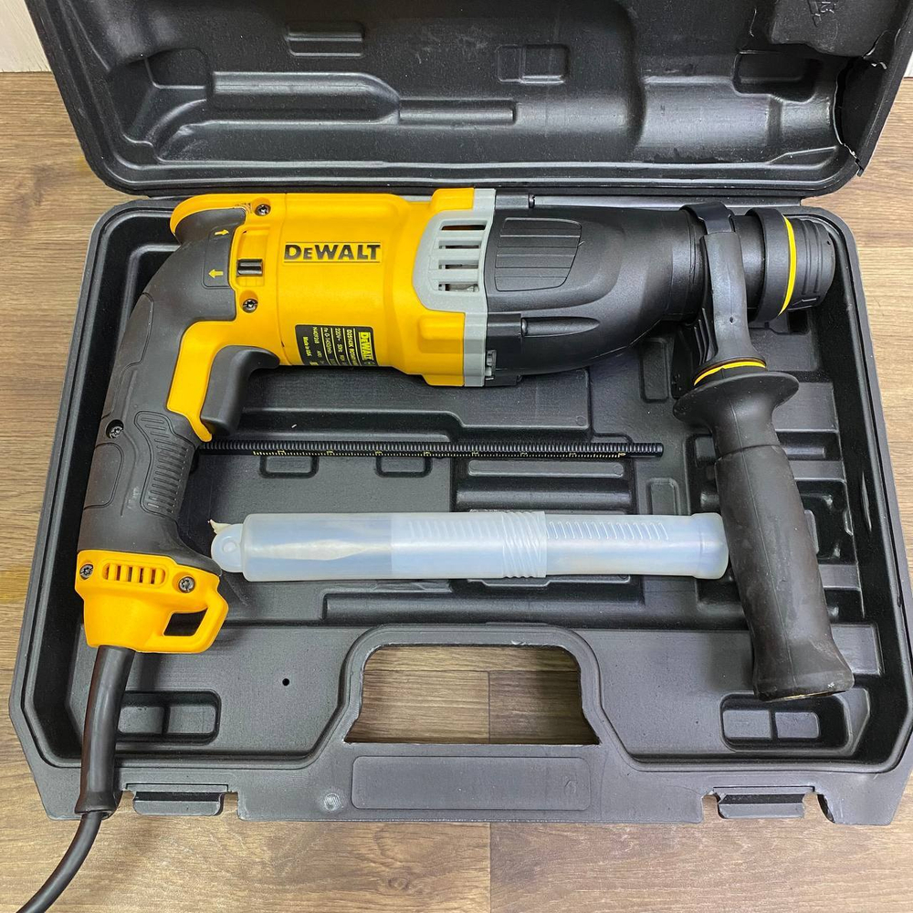 Перфоратор Dewalt D25143K