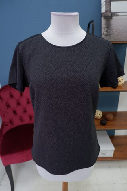 Футболка базовая с принтом 42 размер