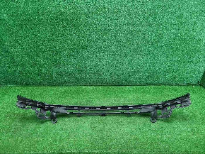 Кронштейн переднего бампера Mercedes E W213 16-21