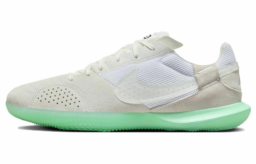 Кроссовки Nike Streetgato