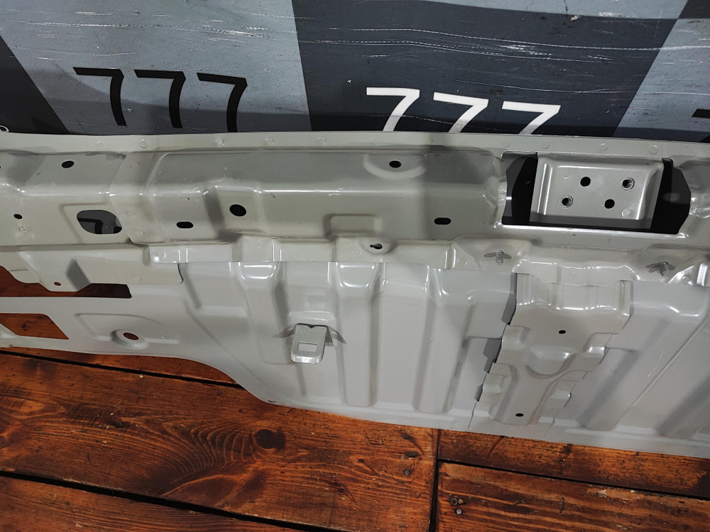 Задняя панель кузова Kia Optima 2 / Magentis 2 05-08 Новое Оригинал 691002G100