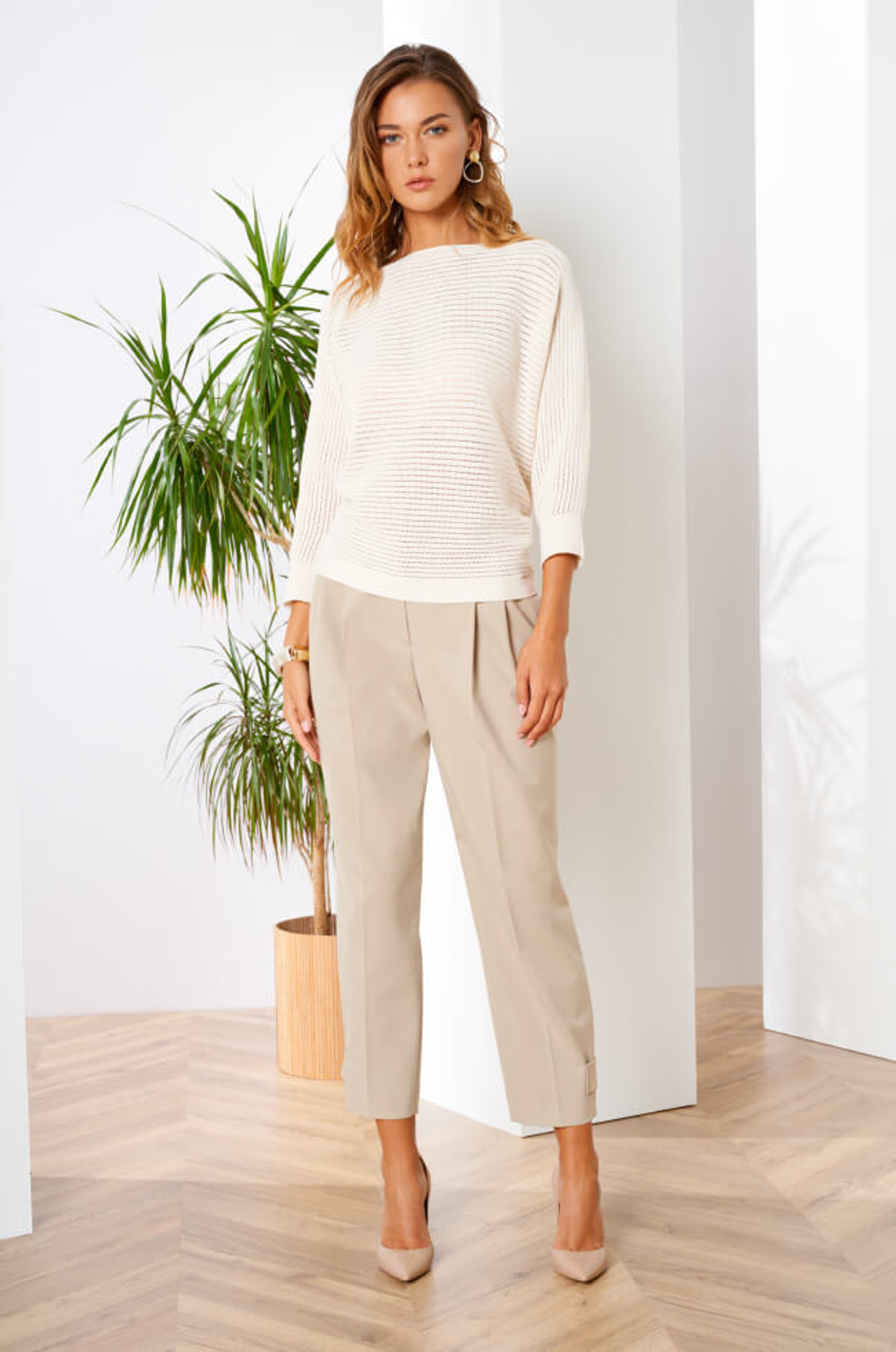 22376 Джемпер женский (св.бежевый)