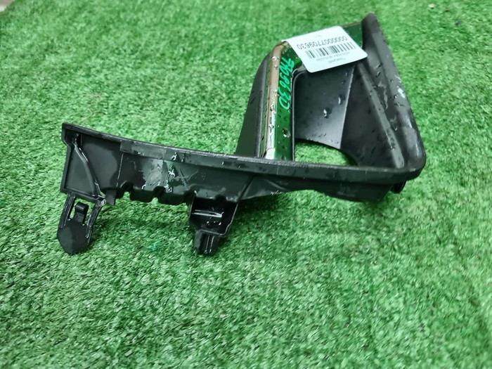 Накладка ПТФ левая Toyota LC Prado 150 (2017-2020)