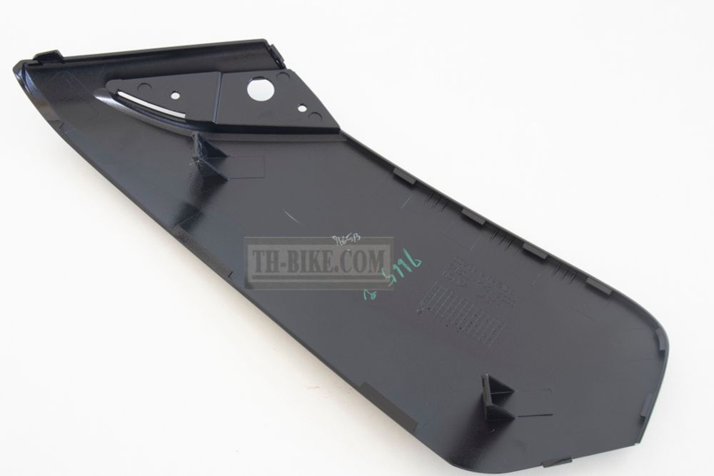 64505-KVG-900ZK. COVER R FR SIDE *NHA35*. Fairing Airblade