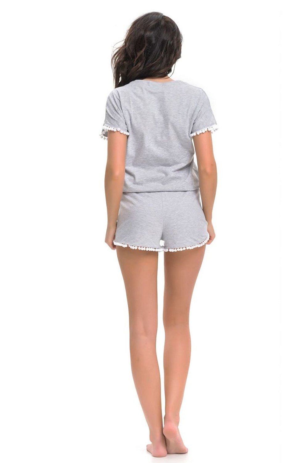 Пижама с шортами и отделкой края помпончиками (Размер: M) (Цвет: серый)