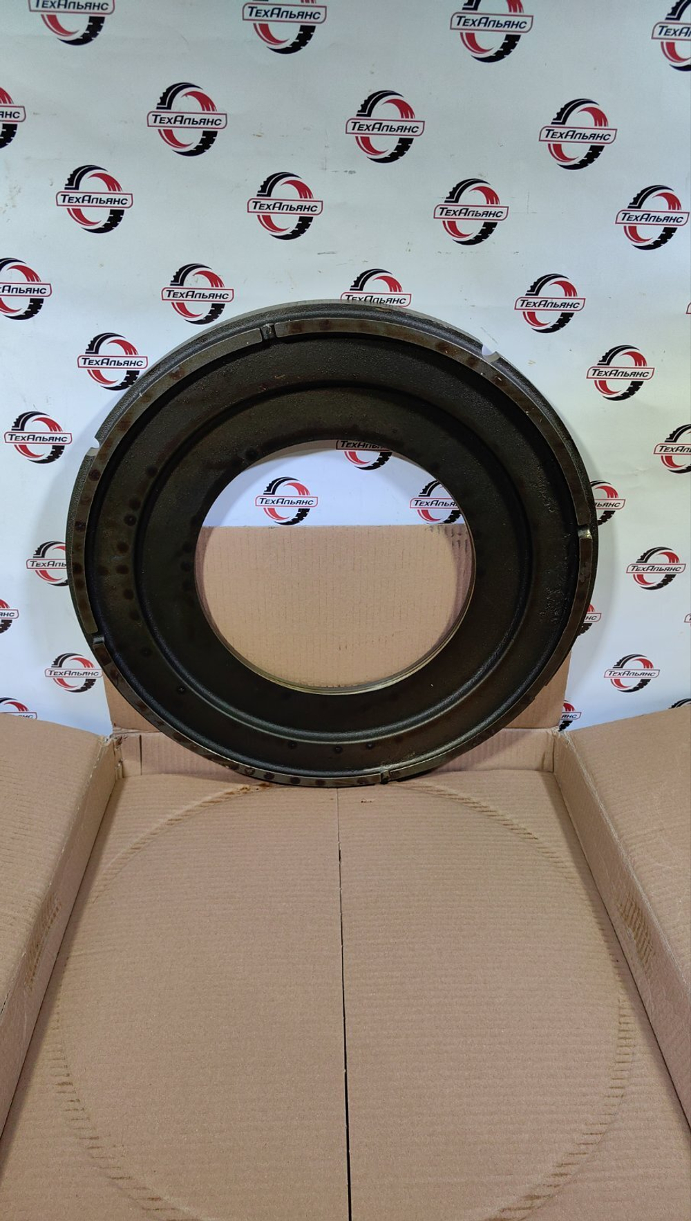 Диск тормозной 11102182