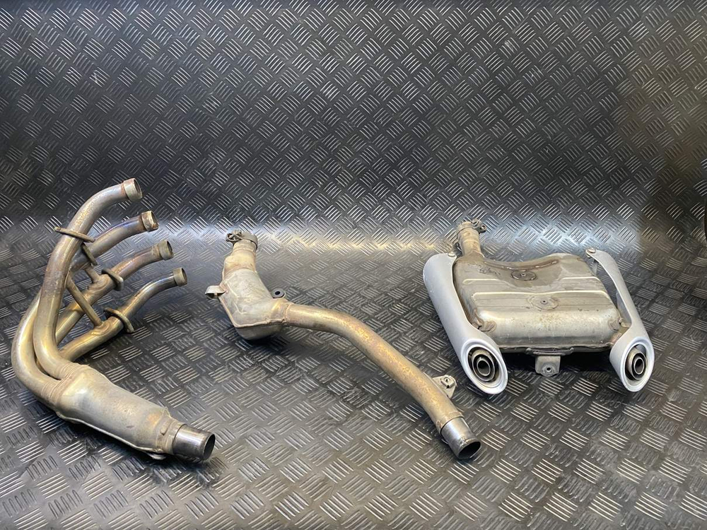 Глушитель Suzuki GSR400 (GK7DA)