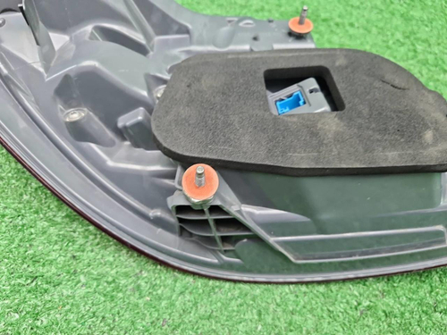 Фонарь правый Mercedes E W213 (2016-2021)