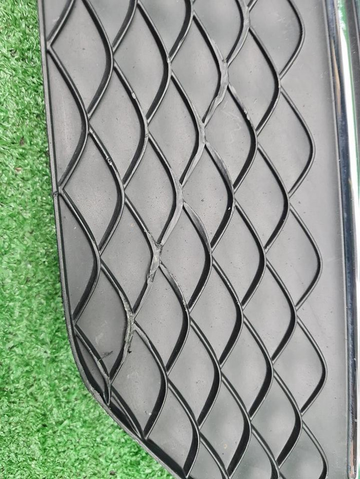 Решетка переднего бампера Mercedes GLE V167 18-24