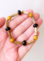 Браслет из песчаной яшмы, агата и керамики