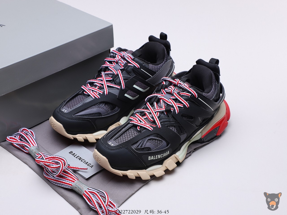 Кроссовки Track Trainers Black/Beige/Red