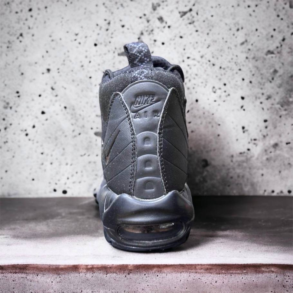 Nike sneakerboot black online