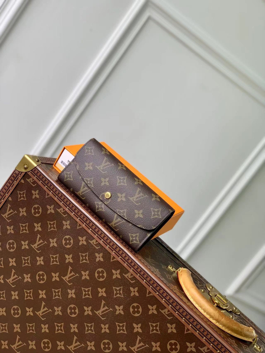 Louis Vuitton Emilie Wallet