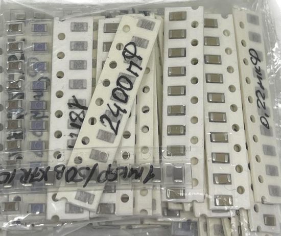 Набор конденсаторов C1206 - 60 номиналов по 10шт