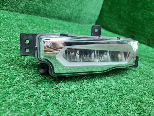 ПТФ левая BMW X3 G01 (2017-2021) LED