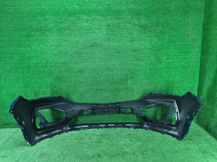 Бампер передний Geely Monjaro (2021-н.в.)