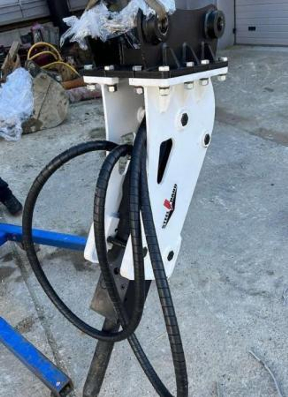 Гидромолот на Телескопический мини-погрузчик Dieci