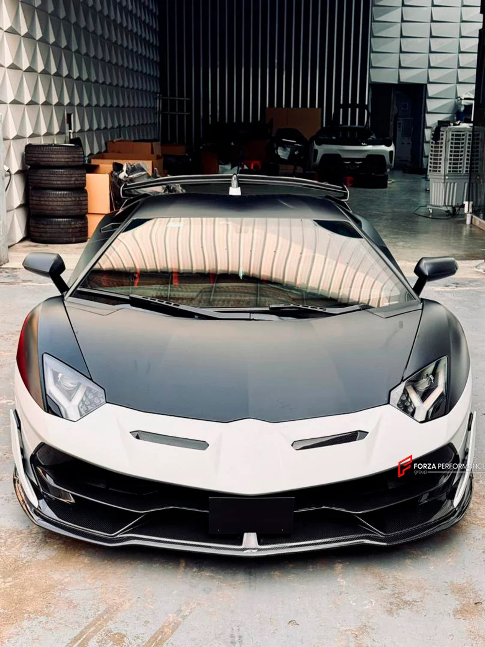 Карбоновый обвес переделка в LP770 SVJ для LAMBORGHINI AVENTADOR LP700 / LP720 / LP750 Ламборгини