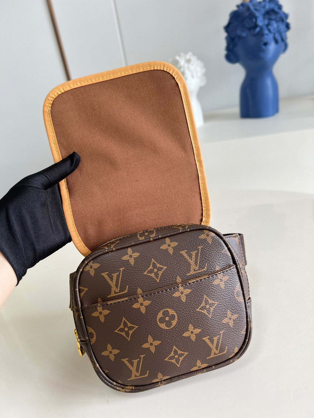 Louis Vuitton Bumbag Bosphore