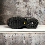 Nike Air Max Plus TN • Total Black