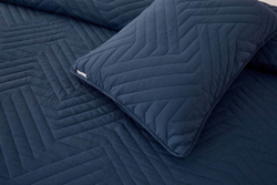 Покрывало 230х250 и 2 наволочки 50х70 Sofi De MarkO Мориц синее