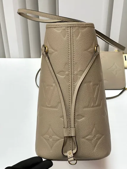 Сумка Louis Vuitton Neverfull MM бежевый