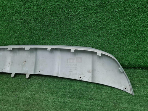 Накладка переднего бампера Volvo XC60 1 (13-17)