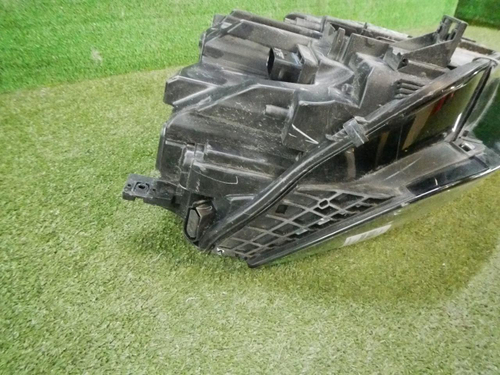 Фара левая Audi Q5 2 80A (2017-2020) LED