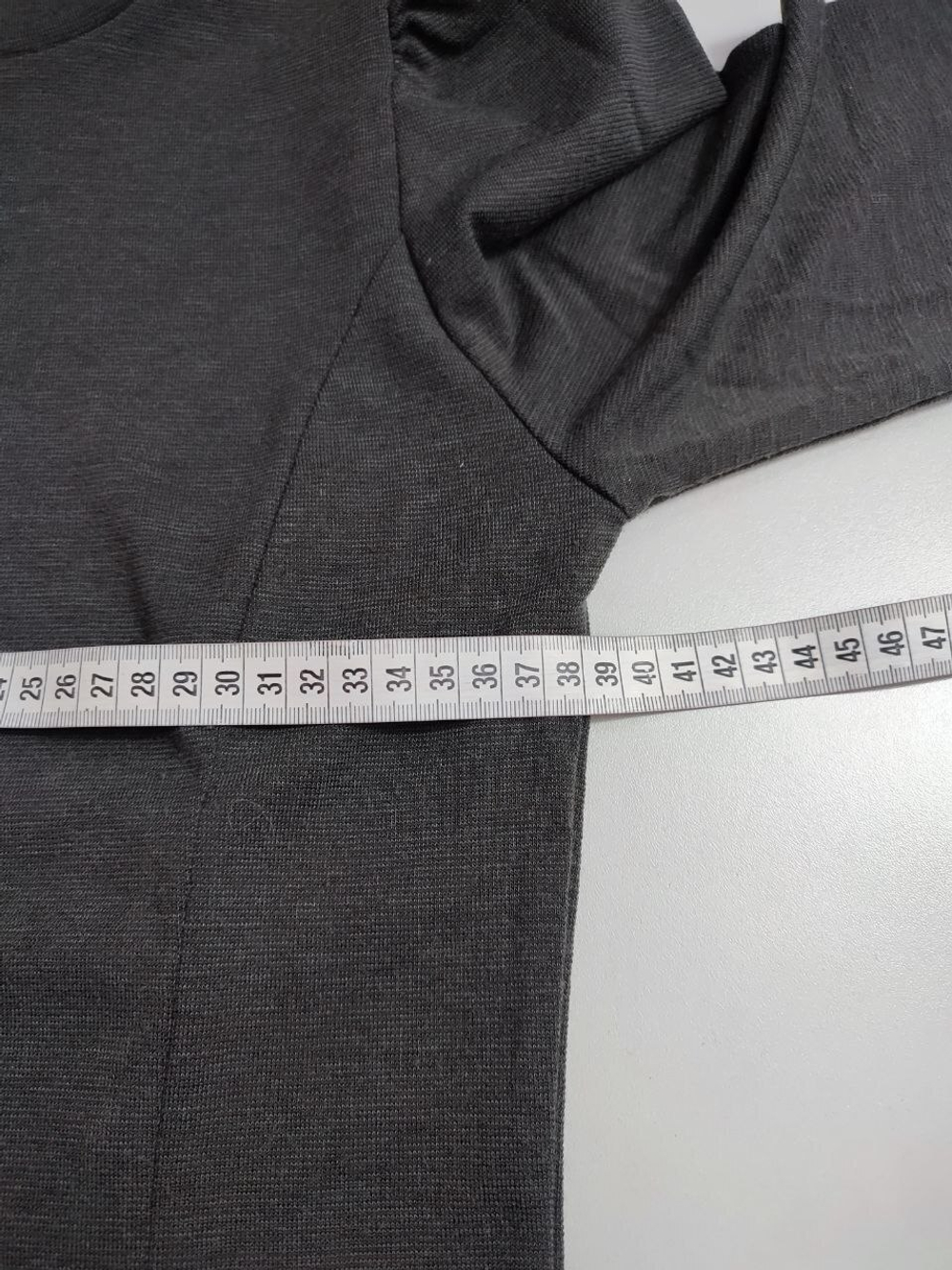 Джемпер Zara базовый 44 размер