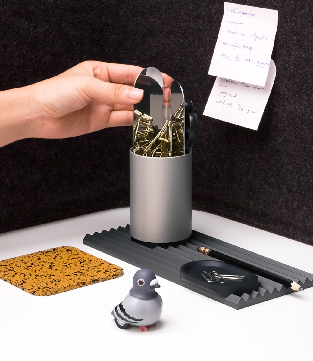 Antou W Stationery Holder Silver — настольный органайзер