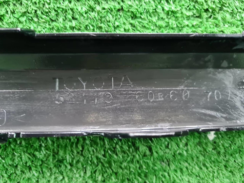 Бампер передний Toyota Land Cruiser 300 (21-нв)