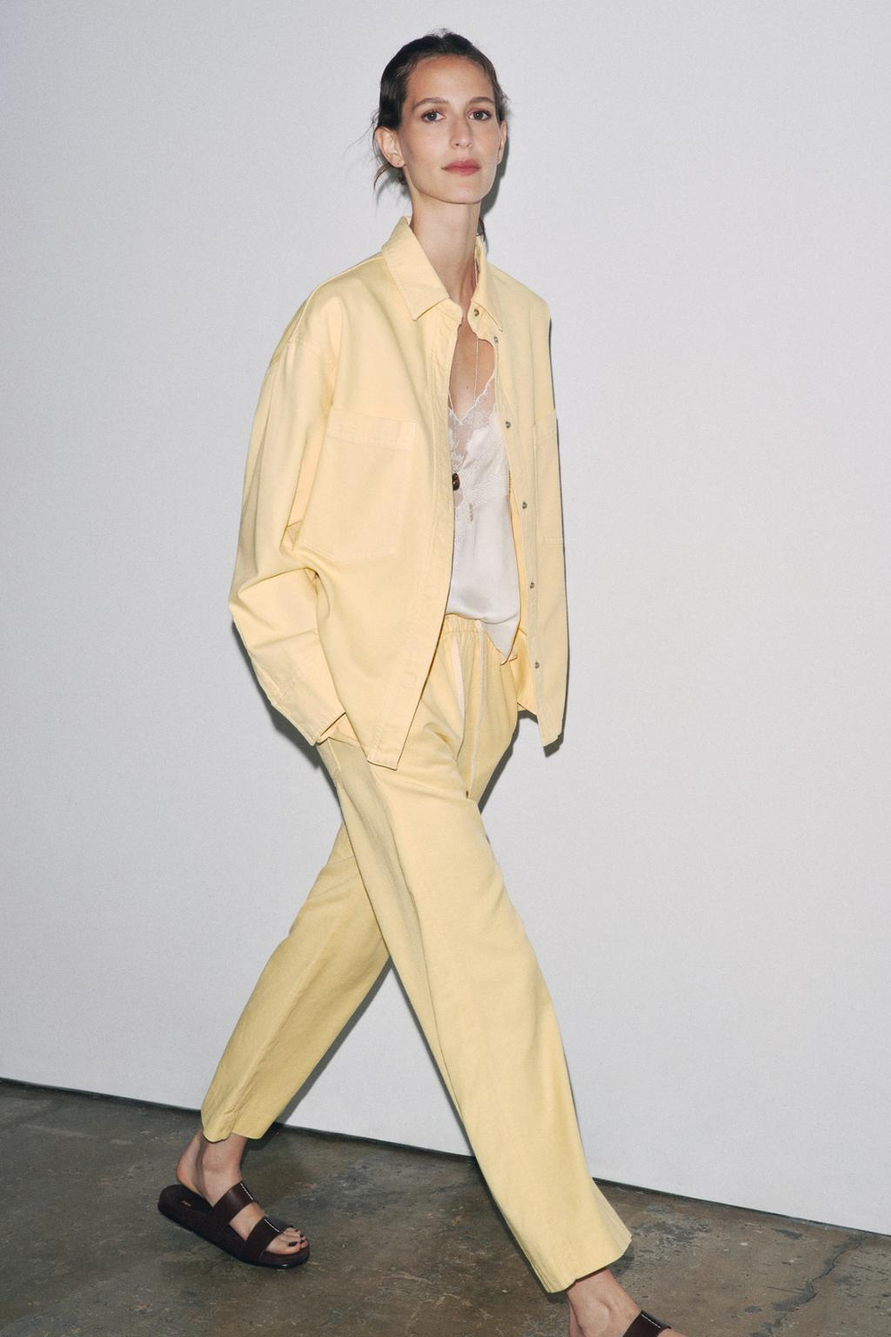 ZARA КУРТКА-РУБАШКА С КАРМАНАМИ — ZW COLLECTION, СВЕТЛО-ЖЕЛТЫЙ