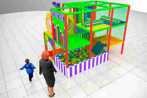 Детский игровой лабиринт «Друзья из космоса»