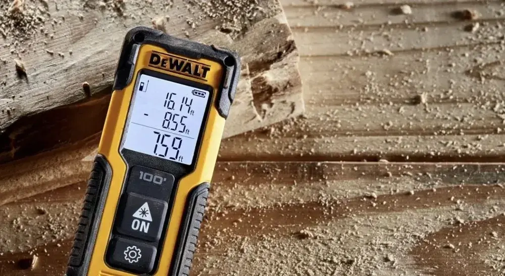 Лазерный дальномер Dewalt DWHT77100