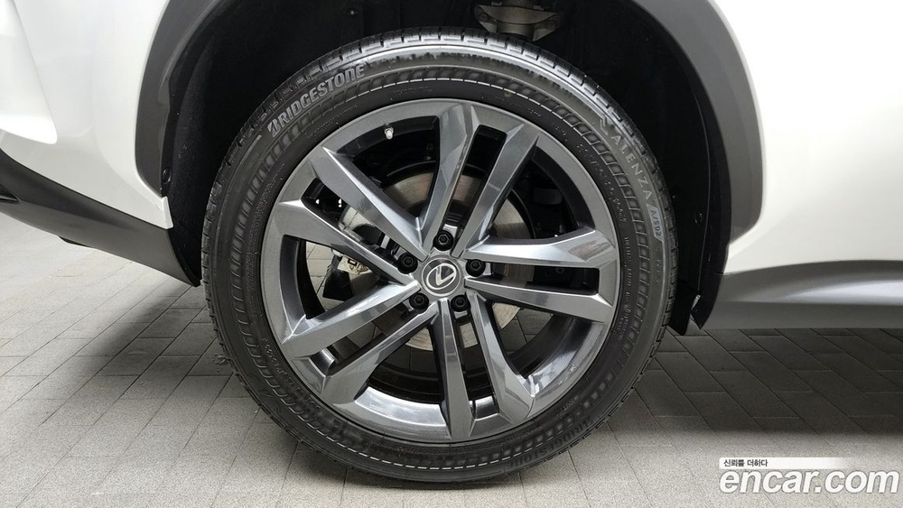 Lexus NX350h 2 Generation Premium (07.2022)