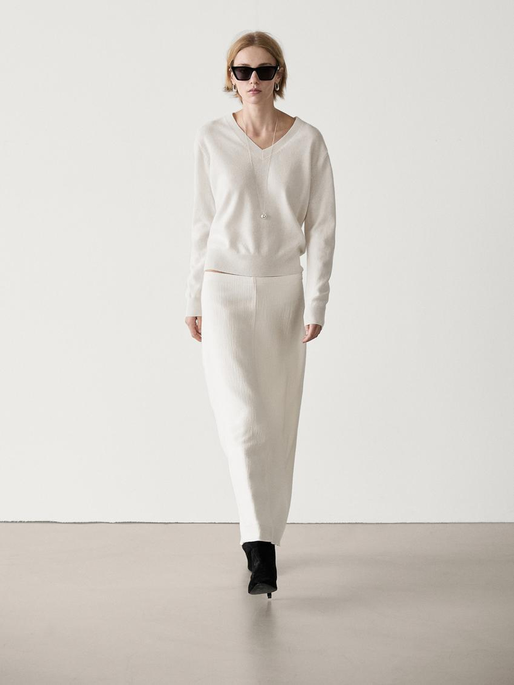 Massimo Dutti Свитер из шерсти и кашемира с V-образным вырезом, натуральный, кремовый