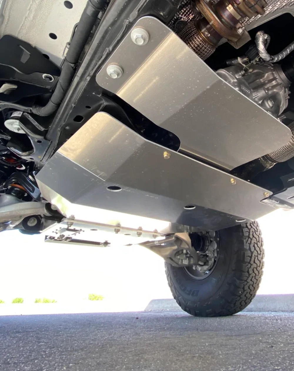 Защита днища для Ford Bronco Raptor 2022+ Форд Бронко Раптор