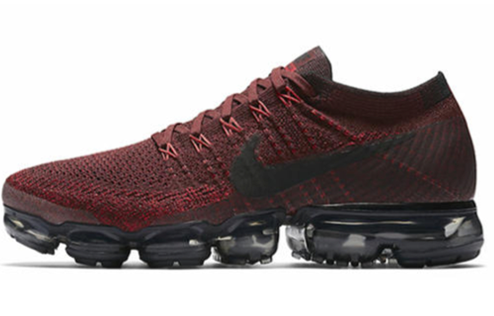 Dark team red vapormax store