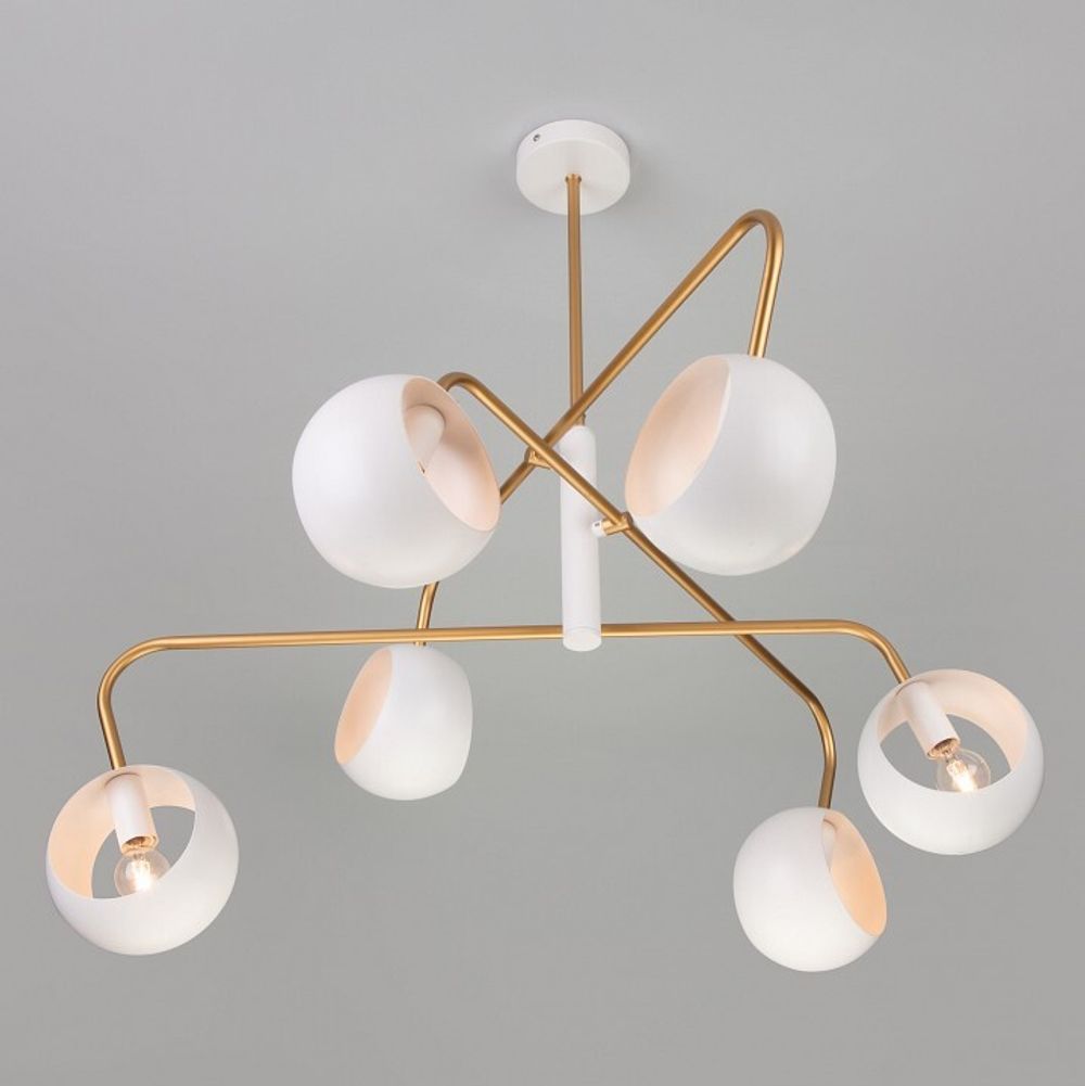 Люстра на штанге Eurosvet Luca 70055/6 белый