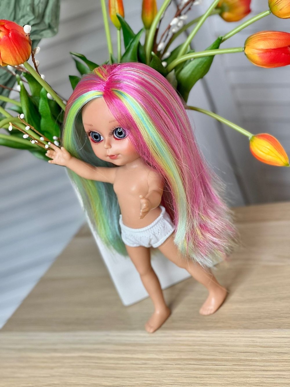 Кукла Nines виниловая 30см Dainty без одежды (2440W2)