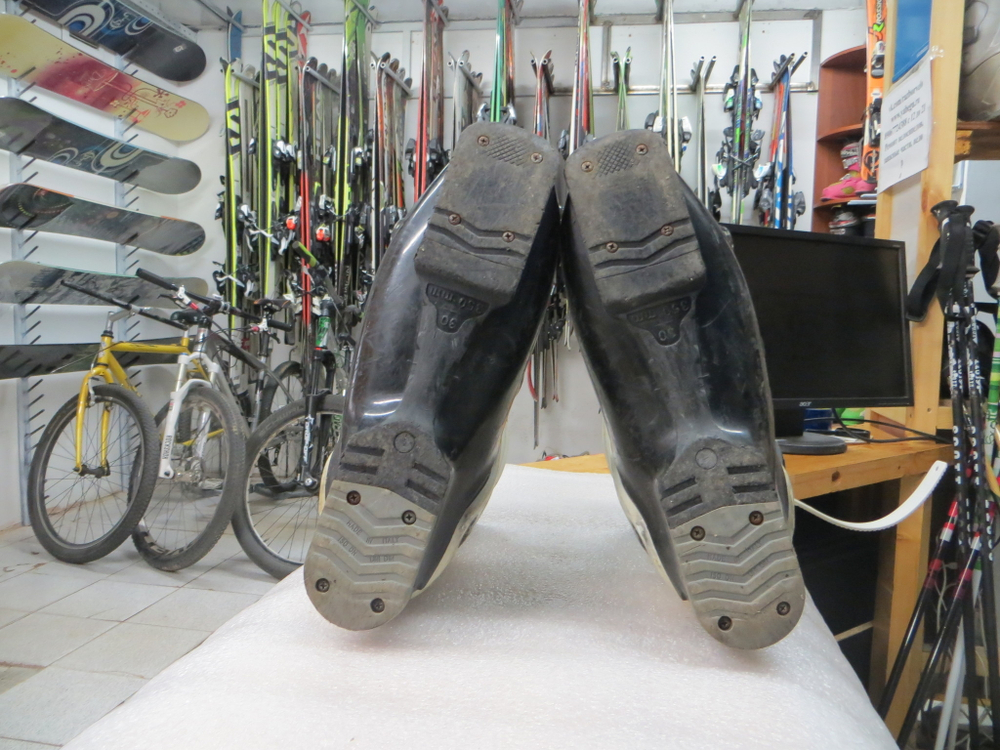 Горнолыжные ботинки Dalbello Vantage VT Sport р42 (300мм)