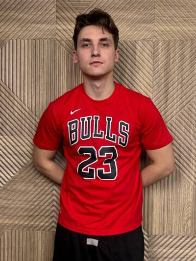 Футболка "Чикаго Буллз" с нанесением Майкла Джордана