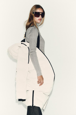 ZARA ДЛИННЫЙ ПРОРЕЗИНЕННЫЙ АНОРАК WINDPROOF С КАПЮШОНОМ, СВЕТЛО-БЕЖЕВЫЙ