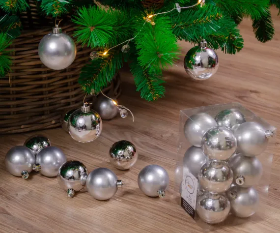 Набор пластиковых шаров Дивный 60 мм, серебро, 12 шт, Kaemingk (021831)