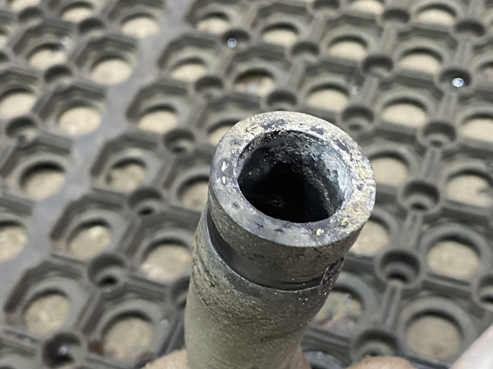 Трубка отопителя 2018г