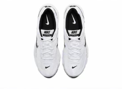 Nike Initiator White Black