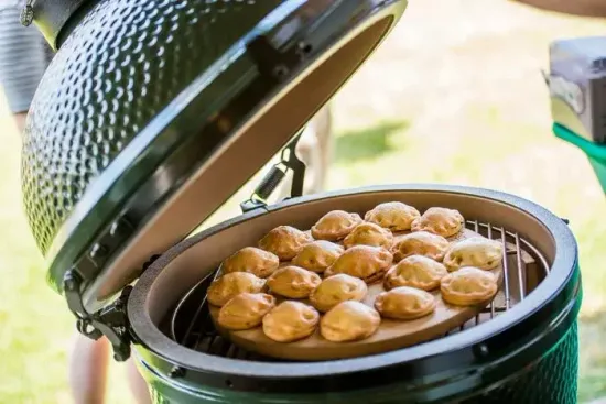 Гриль угольный Big Green Egg Medium EGG