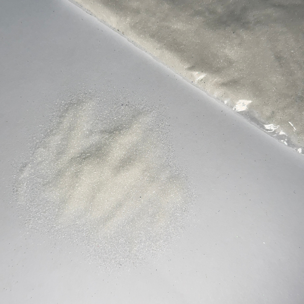 Блестки в пакетике 10 гр 0,1 мм белые