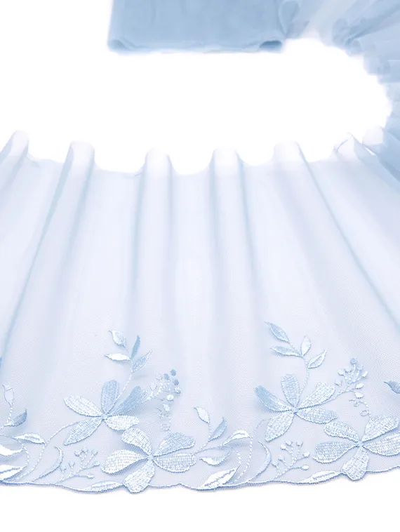 05-113 Вышивка на неэл. сетке 22 см, голубой